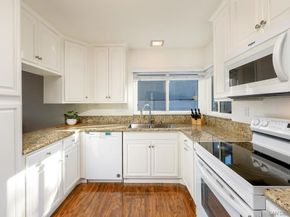 9877 Paseo Montril, San Diego CA 92129