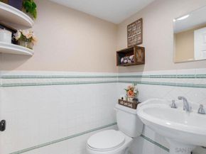 2160 Villa Sonoma Gln, Escondido CA 92029