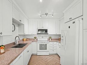 6757 Friars Rd 21, San Diego CA 92108