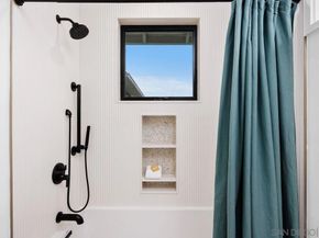 5303 Los Robles, Carlsbad CA 92008