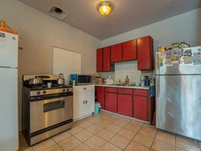 1839 W 20th St, Los Angeles CA 90007