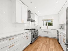 2318 Plum St, San Diego CA 92106