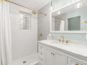 2318 Plum St, San Diego CA 92106