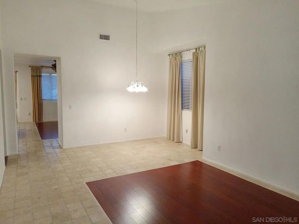 905 Glendora, Oceanside CA 92057