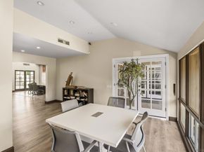 8581 Villa La Jolla Dr G, La Jolla CA 92037