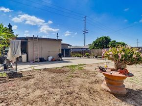 5436 Division St, San Diego CA 92114