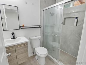 5436 Division St, San Diego CA 92114