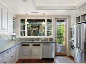 4511 Santa Cruz Avenue, San Diego CA 92107