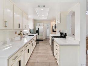 14192 Chicarita Creek Rd, San Diego CA 92128