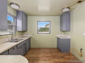 160 N Del Mar Ave, Chula Vista CA 91910