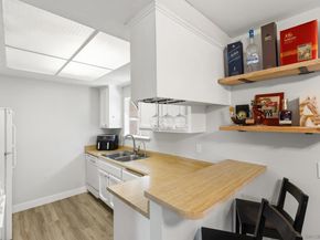 768 N Mollison Ave C, El Cajon CA 92021