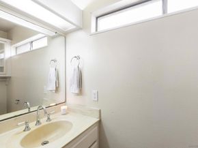 768 N Mollison Ave C, El Cajon CA 92021