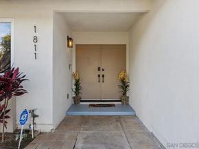 1811 Iris Way, Escondido CA 92027