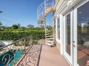 5117 Rubio Avenue, Encino CA 91436