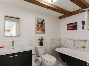 2116 3rd Street, Santa Monica CA 90405