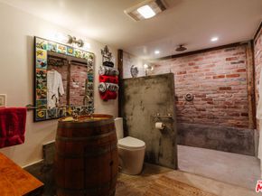 2116 3rd Street, Santa Monica CA 90405