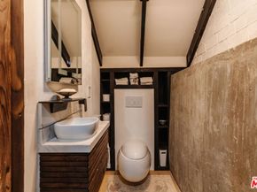 2116 3rd Street, Santa Monica CA 90405