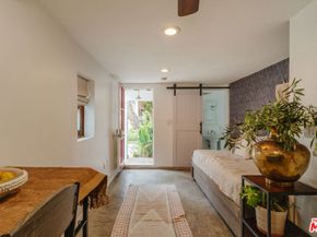 2116 3rd Street, Santa Monica CA 90405