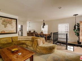 2116 3rd Street, Santa Monica CA 90405