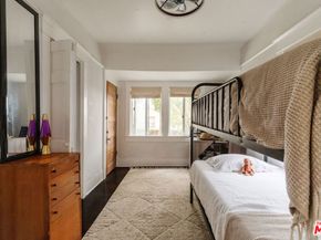 2116 3rd Street, Santa Monica CA 90405