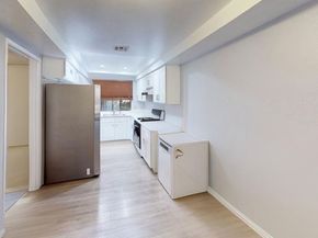 21 Northwoods Lane, La Crescenta CA 91214