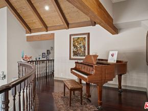 1663 Vista Drive, Glendale CA 91201