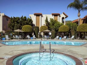 1711 Grismer Avenue 72, Burbank CA 91504