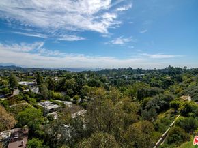 2480 Briarcrest Road, Beverly Hills CA 90210