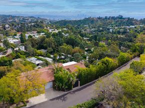 2480 Briarcrest Road, Beverly Hills CA 90210