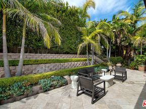 2480 Briarcrest Road, Beverly Hills CA 90210