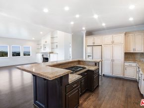 2480 Briarcrest Road, Beverly Hills CA 90210