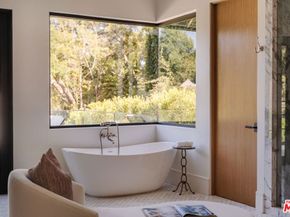 13164 Boca De Canon Lane, Los Angeles CA 90049