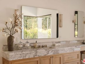 13164 Boca De Canon Lane, Los Angeles CA 90049