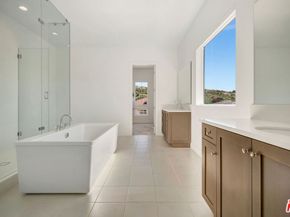 11865 Red Hawk Lane, Porter Ranch CA 91326