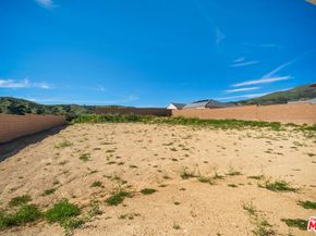 11865 Red Hawk Lane, Porter Ranch CA 91326