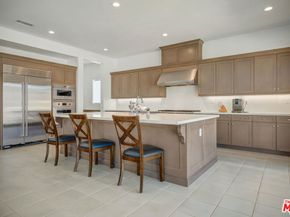 11865 Red Hawk Lane, Porter Ranch CA 91326