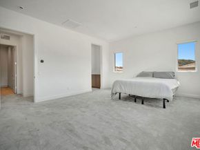 11865 Red Hawk Lane, Porter Ranch CA 91326