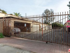 14924 Nordhoff Street 6, North Hills CA 91343