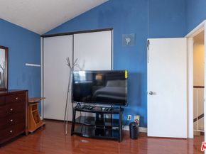 14924 Nordhoff Street 6, North Hills CA 91343