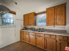 2004 Echo Park Avenue, Los Angeles CA 90026