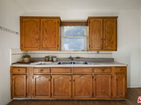 2004 Echo Park Avenue, Los Angeles CA 90026