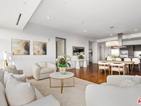 3111 Via Dolce 402, Marina Del Rey CA 90292