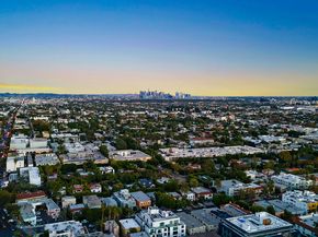 1100 Alta Loma Road 1404, West Hollywood CA 90069