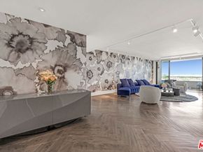 1100 Alta Loma Road 1404, West Hollywood CA 90069