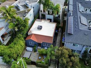 558 San Juan Avenue, Venice CA 90291