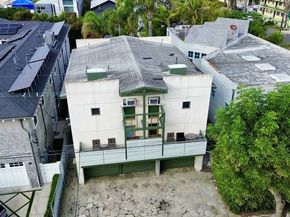 558 San Juan Avenue, Venice CA 90291