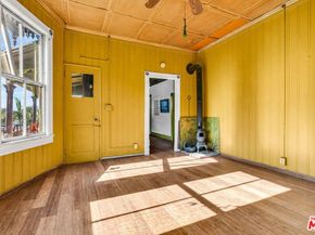 281 E Avenue 33, Los Angeles CA 90031