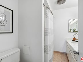 11260 Overland Avenue 25G, Culver City CA 90230