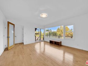 15263 Mulholland Drive, Los Angeles CA 90077