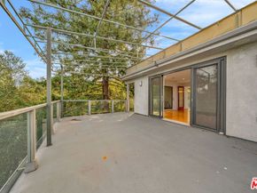 15263 Mulholland Drive, Los Angeles CA 90077